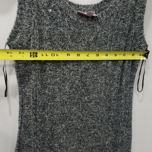 🌷2 for $30🌷 ROMEO &JULIET  dress sz M - Picture 5 of 6